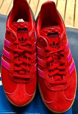 adidas Gazelle Bold W Red Pink Gum Platform Sneakers Women's Size 8